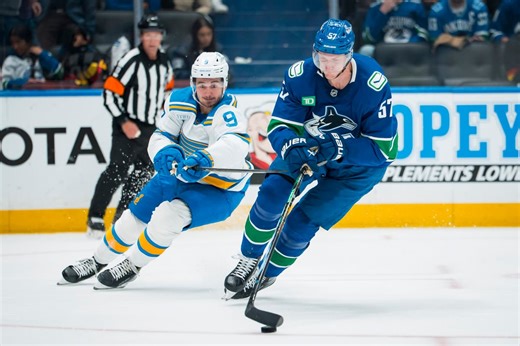 Canucks have checked in on soon to be UFA Alex Texier: report